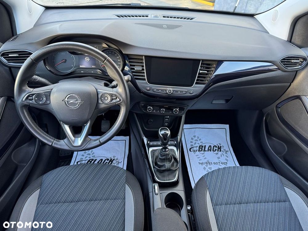 Opel Crossland X - 12