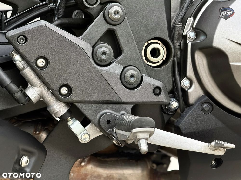 Kawasaki Versys 1000 - 12