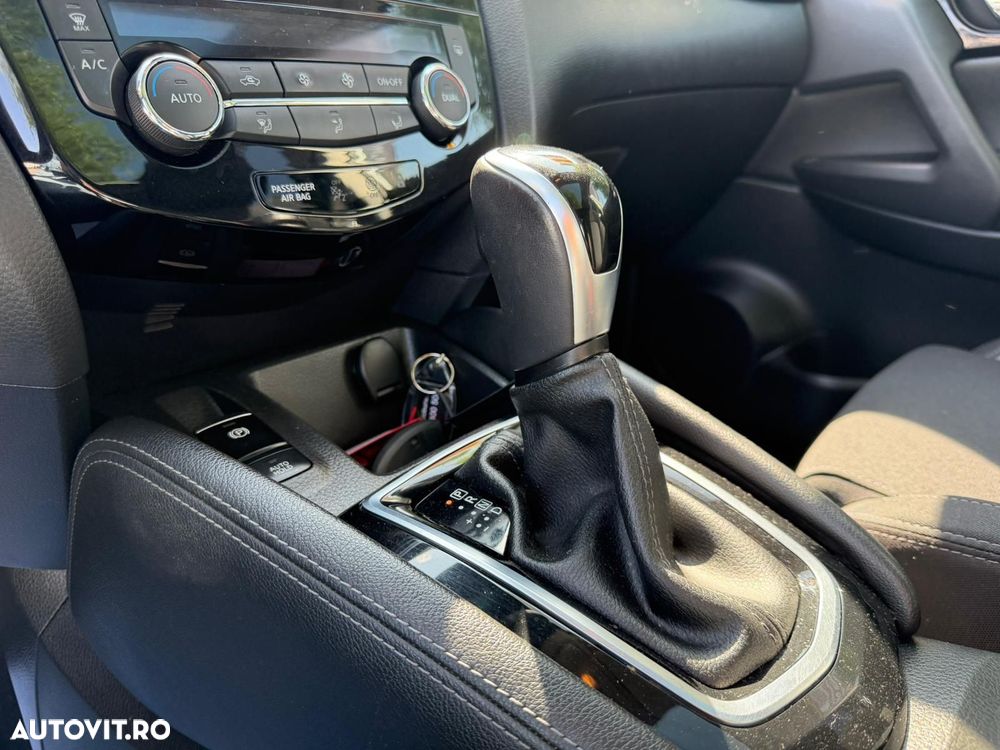 Nissan Qashqai - 10