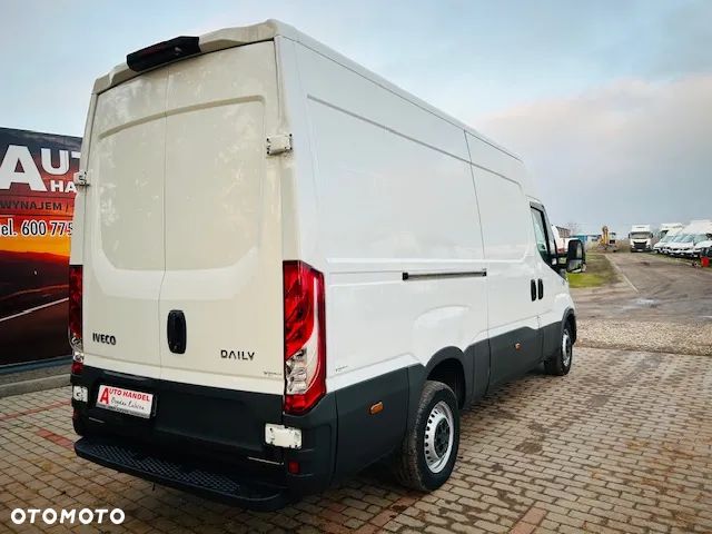 Iveco 35s15 - 10