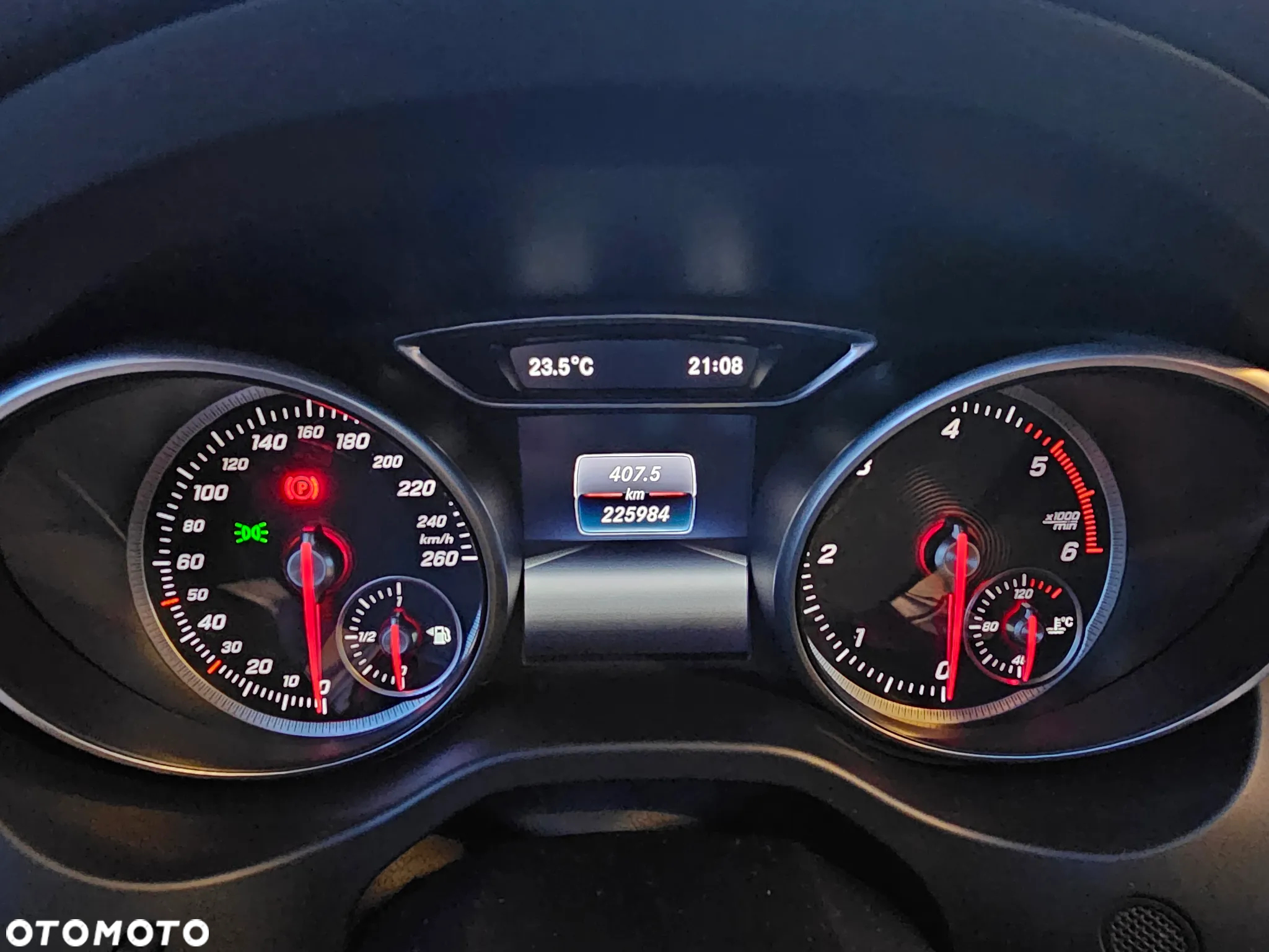 Mercedes-Benz CLA 200 (CDI) d AMG Line - 19