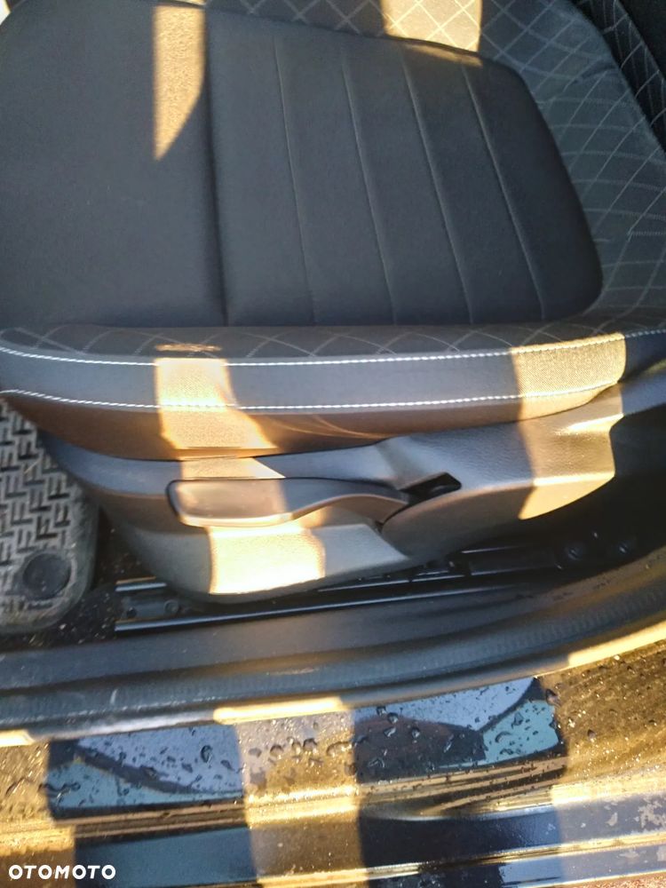 Skoda Fabia 1.0 TSI Ambition Plus - 8