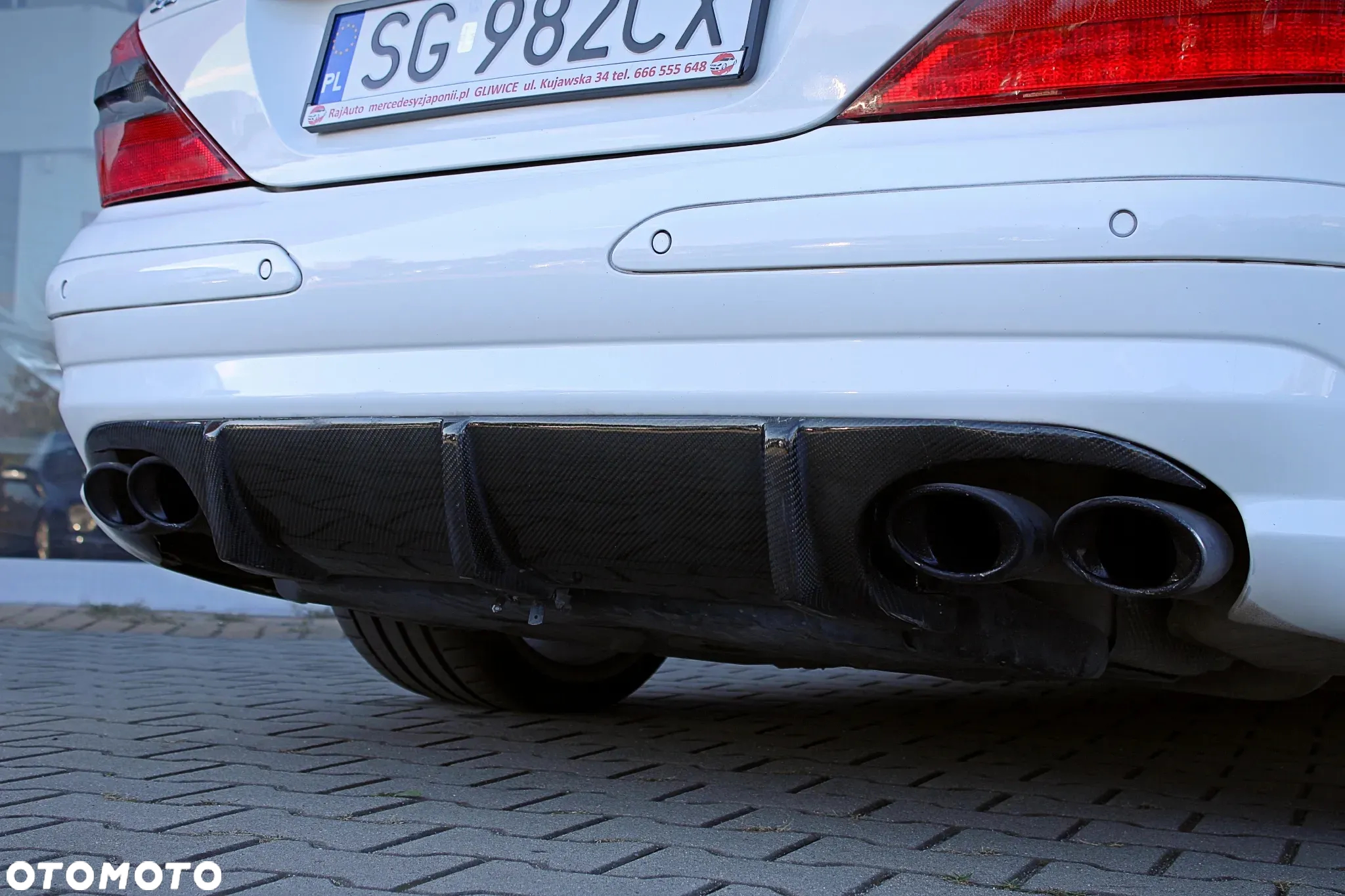 Mercedes-Benz SL 55 AMG - 12