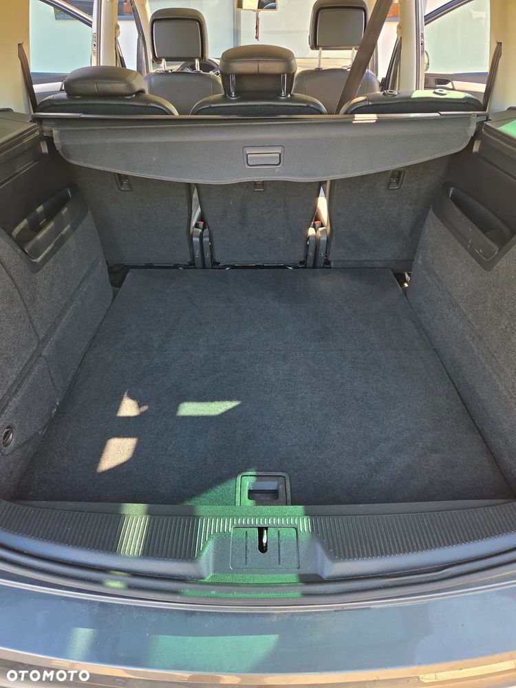 Volkswagen Sharan 2.0 TDI Comfortline - 14