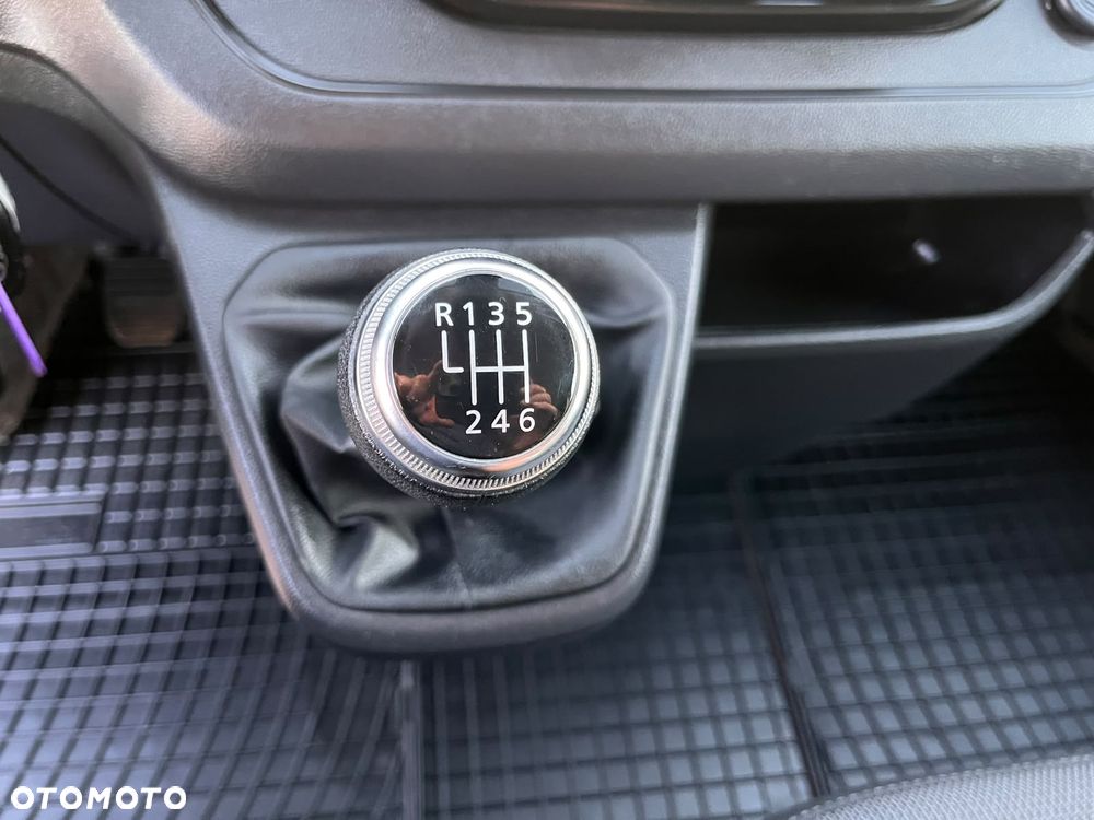 Renault Trafic - 35