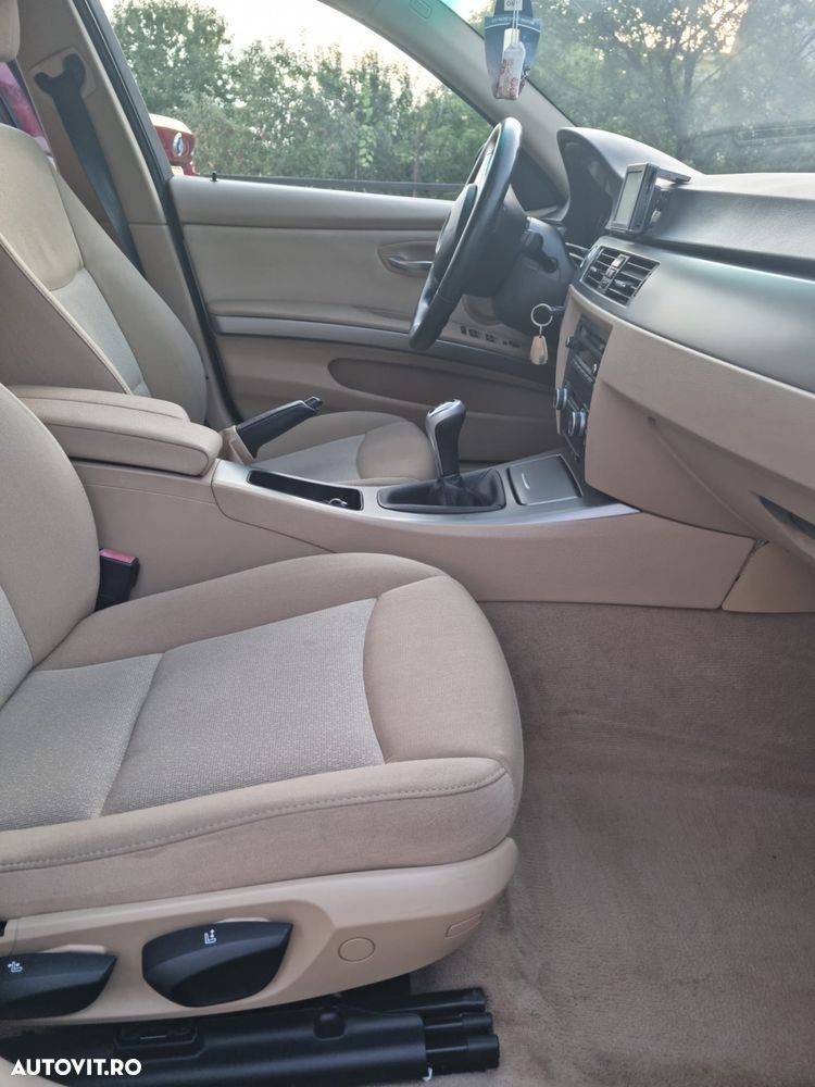 BMW Seria 3 - 12