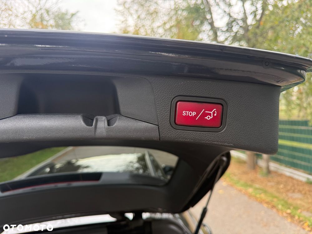 Mercedes-Benz Klasa C 200 9G-TRONIC AMG Line - 14