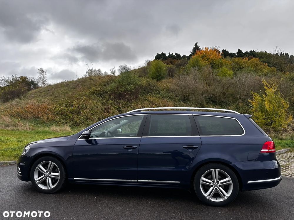 Volkswagen Passat 2.0 TDI Highline R-Style DSG - 30