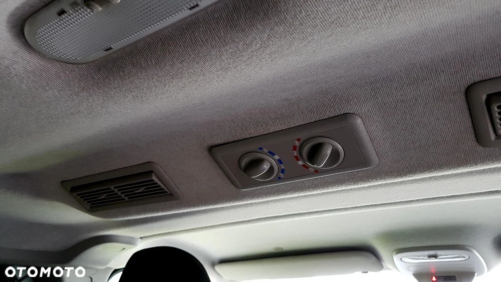 Renault Trafic L2H1 2,9t Pack Clim - 28