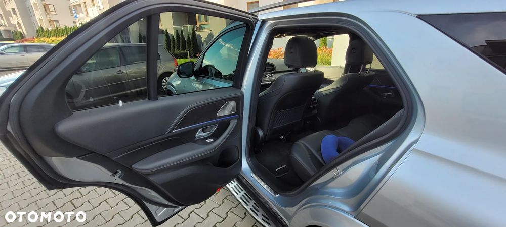 Mercedes-Benz GLE 400 d 4Matic 9G-TRONIC AMG Line - 13