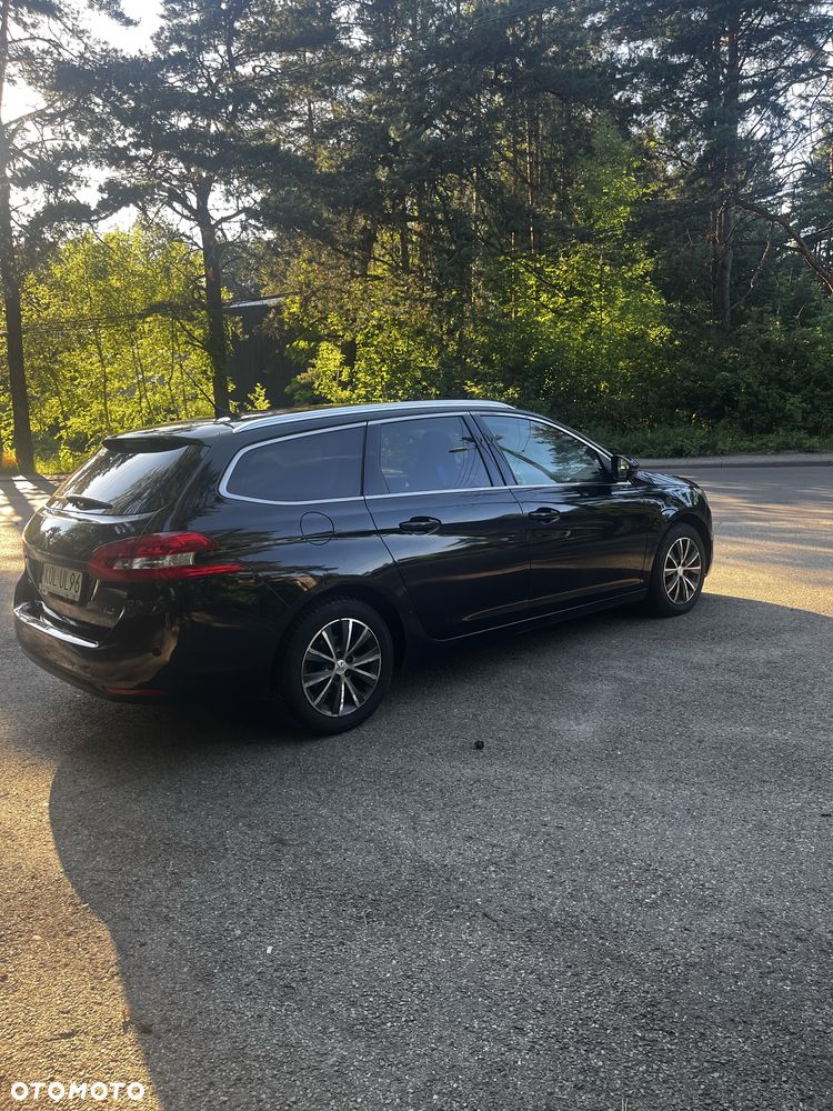 Peugeot 308 - 4