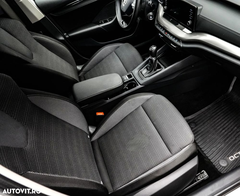 Skoda Octavia 2.0 TDI Style - 13