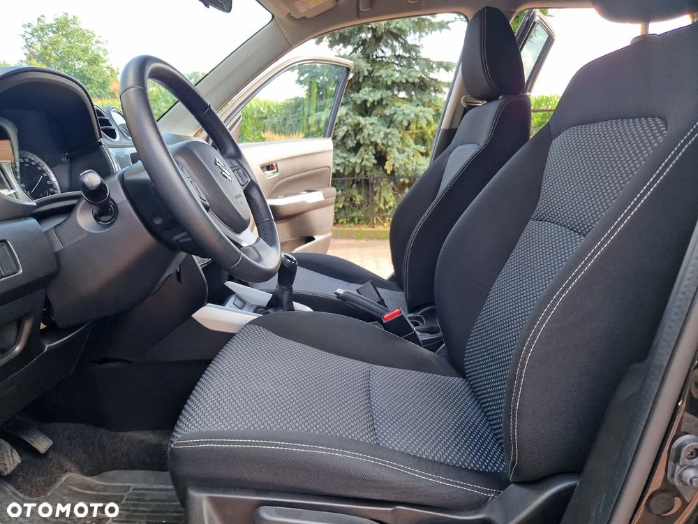 Suzuki Vitara 1.6 Premium 2WD - 20