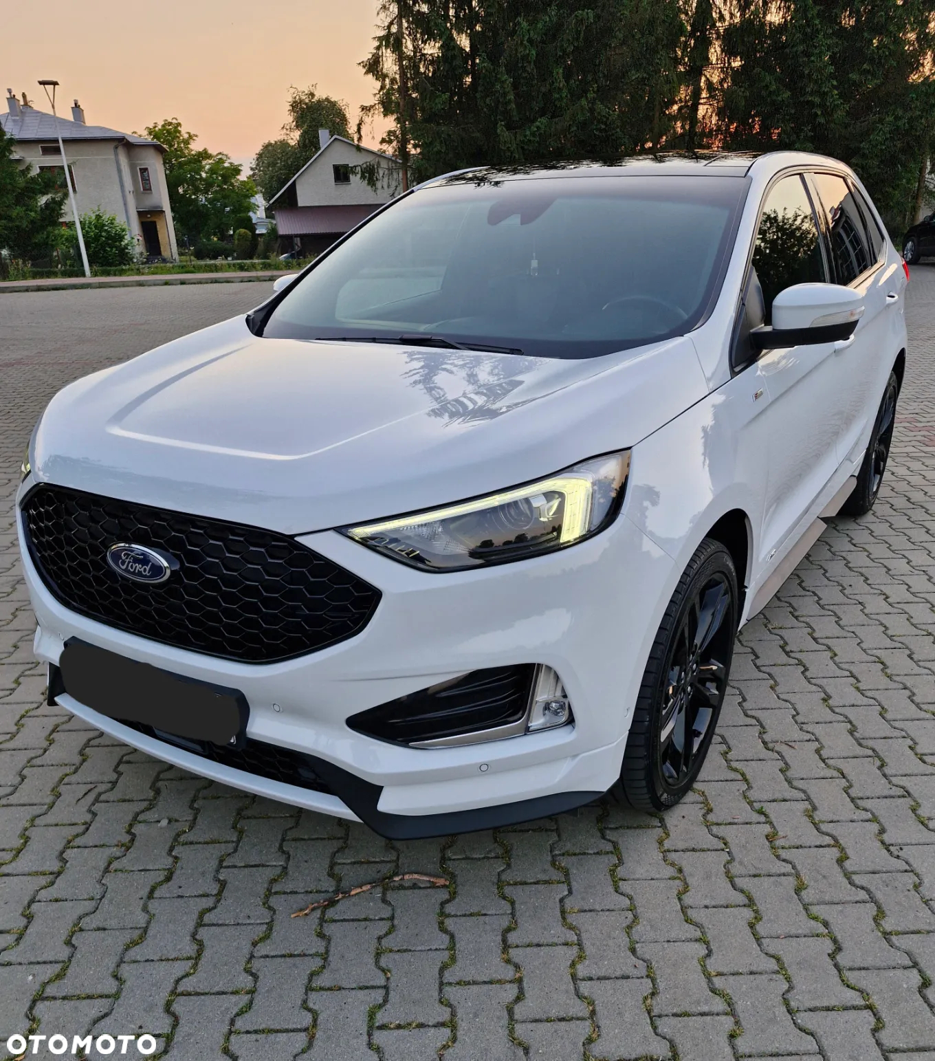 Ford Edge - 2