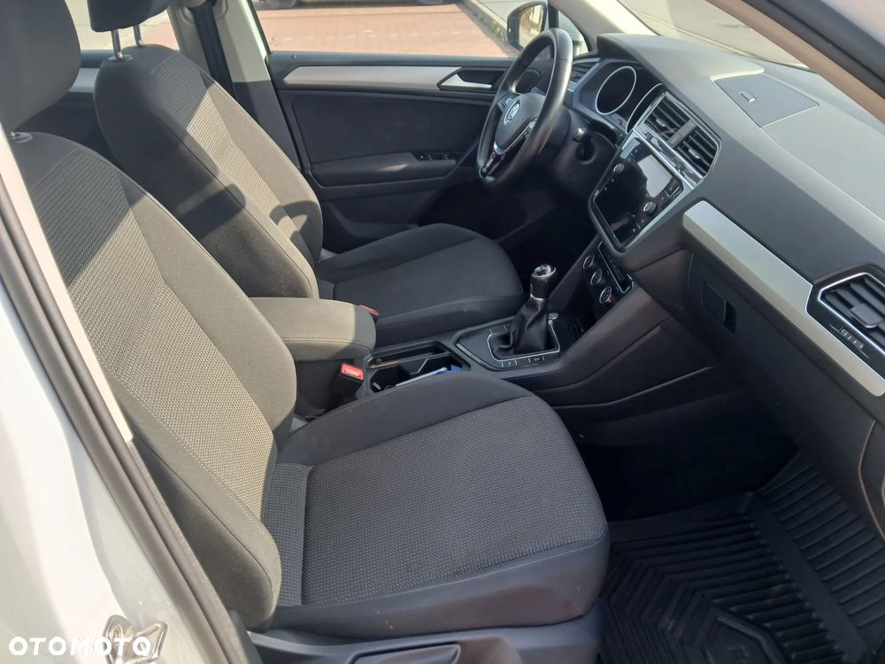 Volkswagen Tiguan 1.5 TSI EVO Comfortline - 15