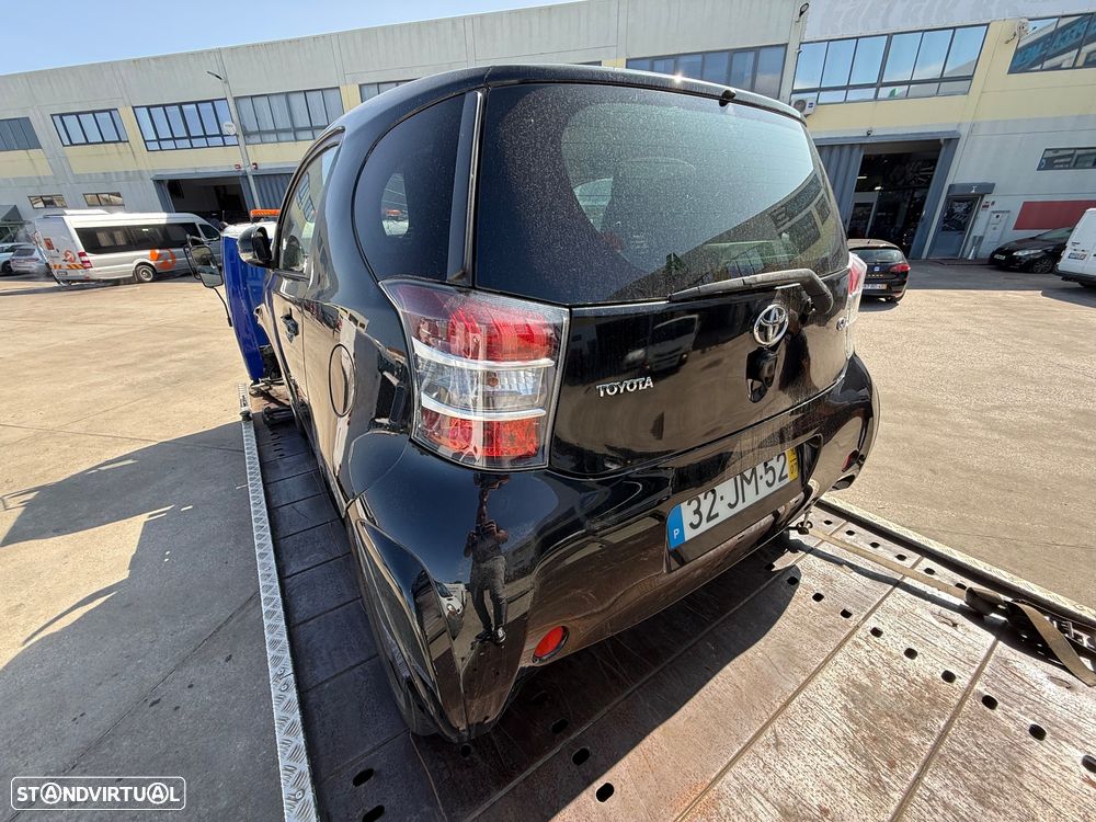 Toyota iQ de 2010 para peças - 5