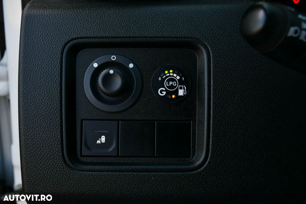 Dacia Duster ECO-G 100 Prestige - 8