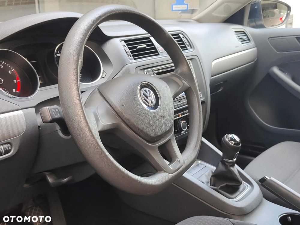 Volkswagen Jetta 1.4 TSI BMT Comfortline - 14