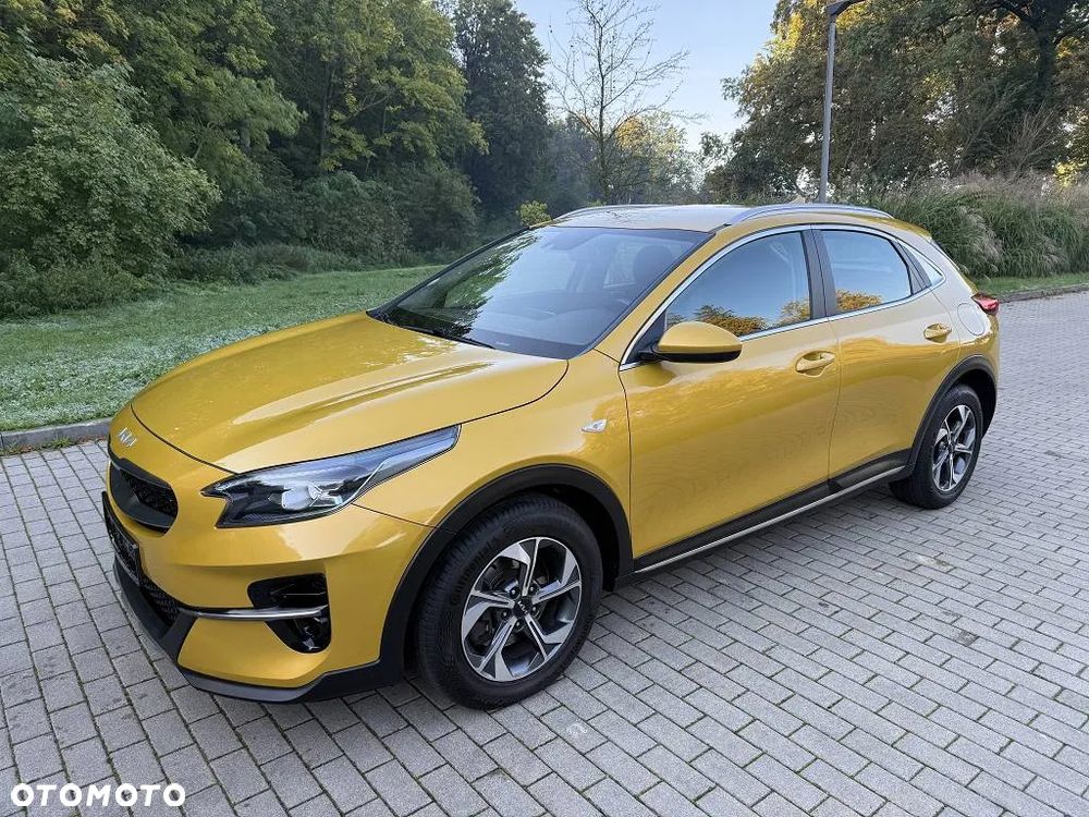 Kia XCeed 1.6 CRDi (48V Mild-Hybrid) DCT7 PLATINUM - 2