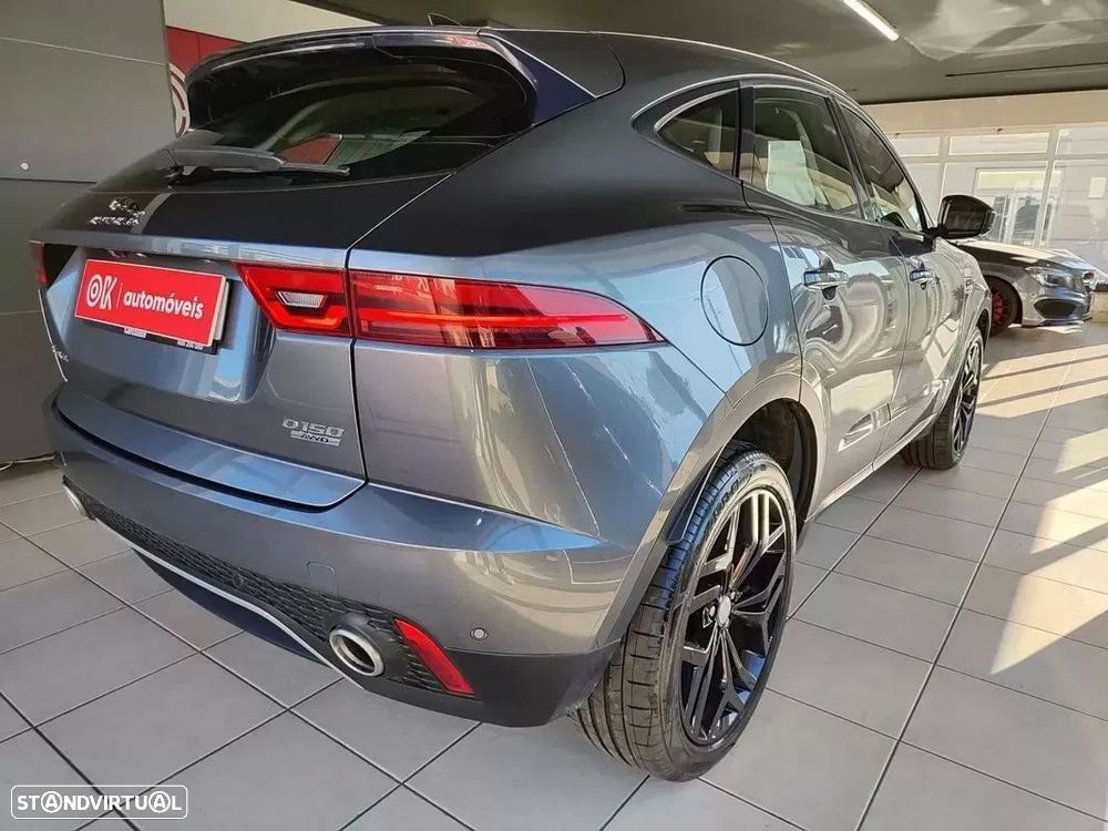 Jaguar E-Pace - 12
