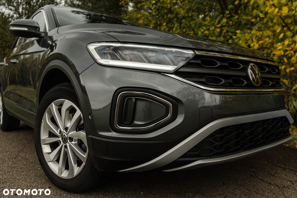 Volkswagen T-Roc - 24