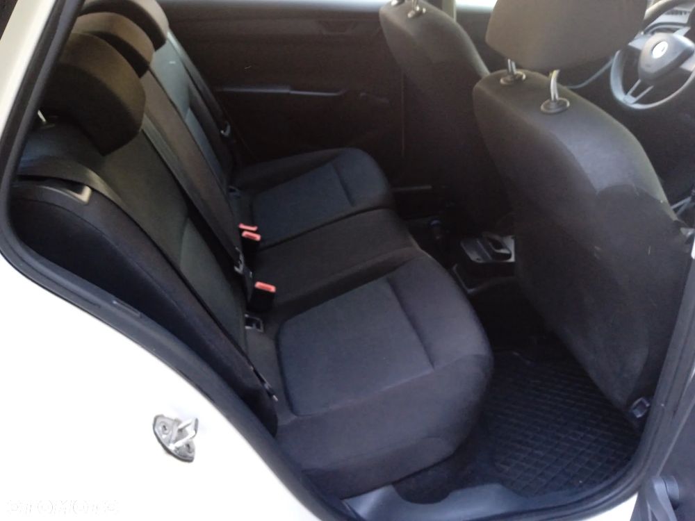 Skoda Fabia 1.2 TSI Ambition - 11