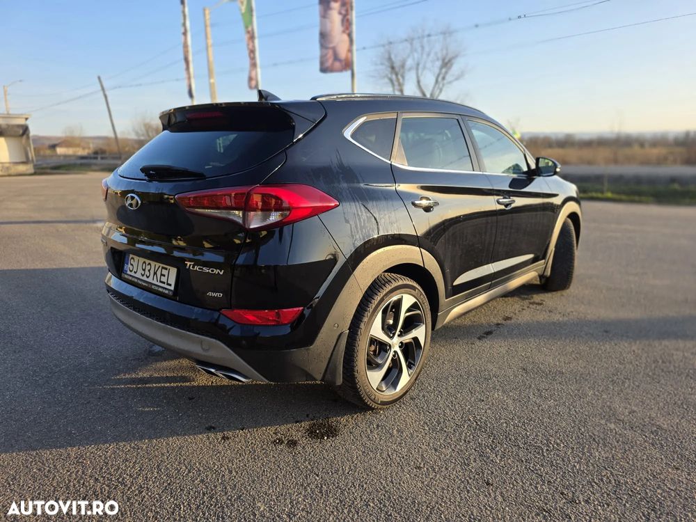 Hyundai Tucson 2.0 CRDI 4WD Automatik Style - 4