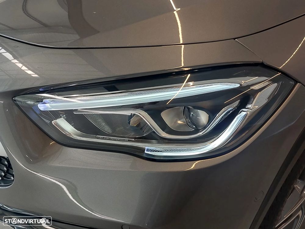 Mercedes-Benz GLA 180 d AMG Line - 10