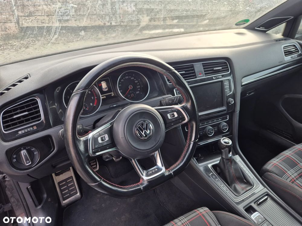 Volkswagen Golf GTI BlueMotion Technology - 14
