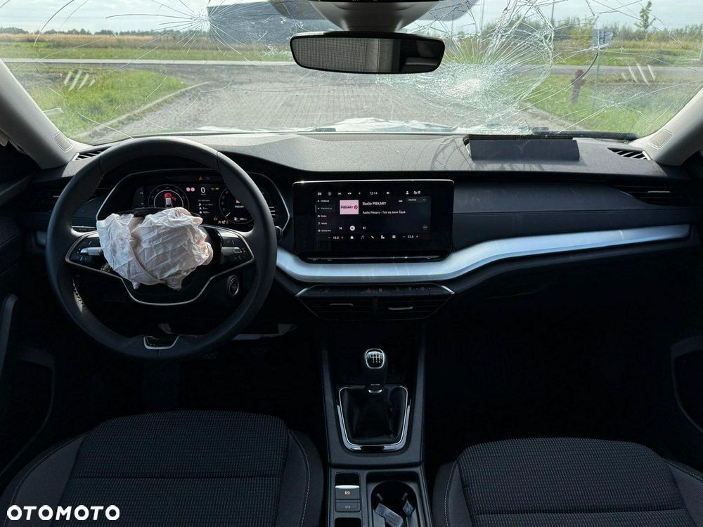 Skoda Octavia 1.5 TSI Selection - 11