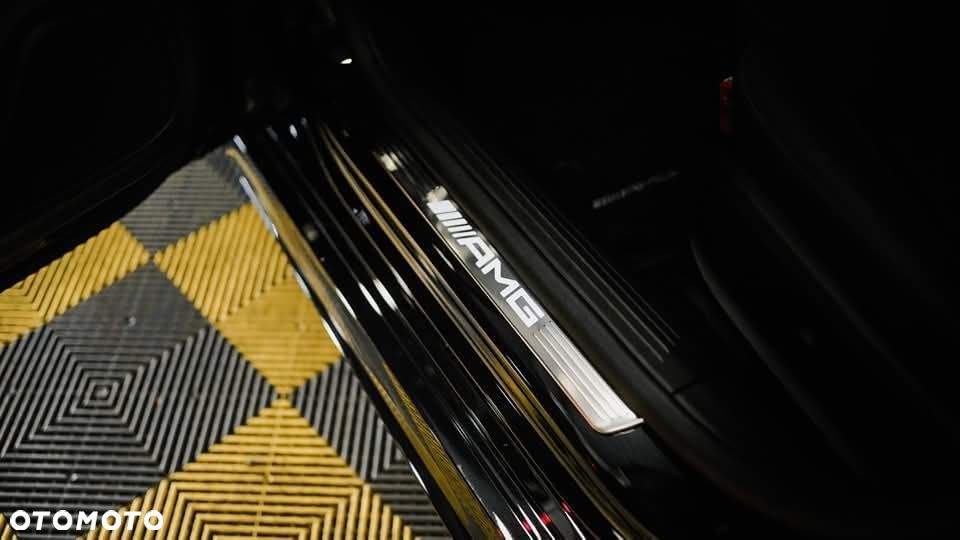 Mercedes-Benz CLA - 10