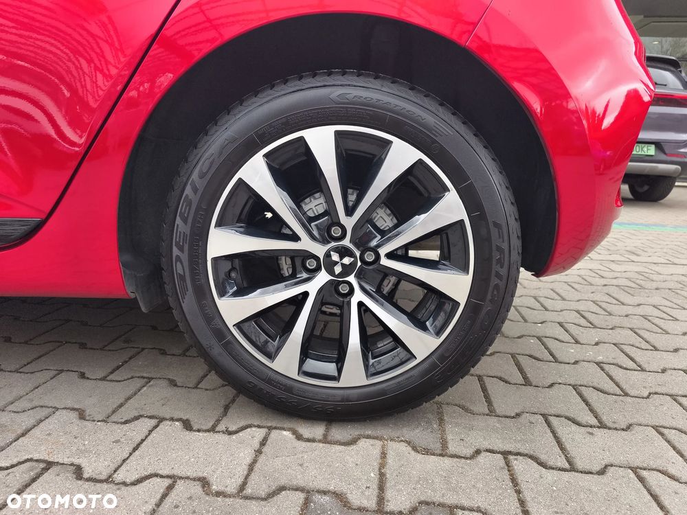 Mitsubishi Colt 1.0T Invite Style Cold - 16