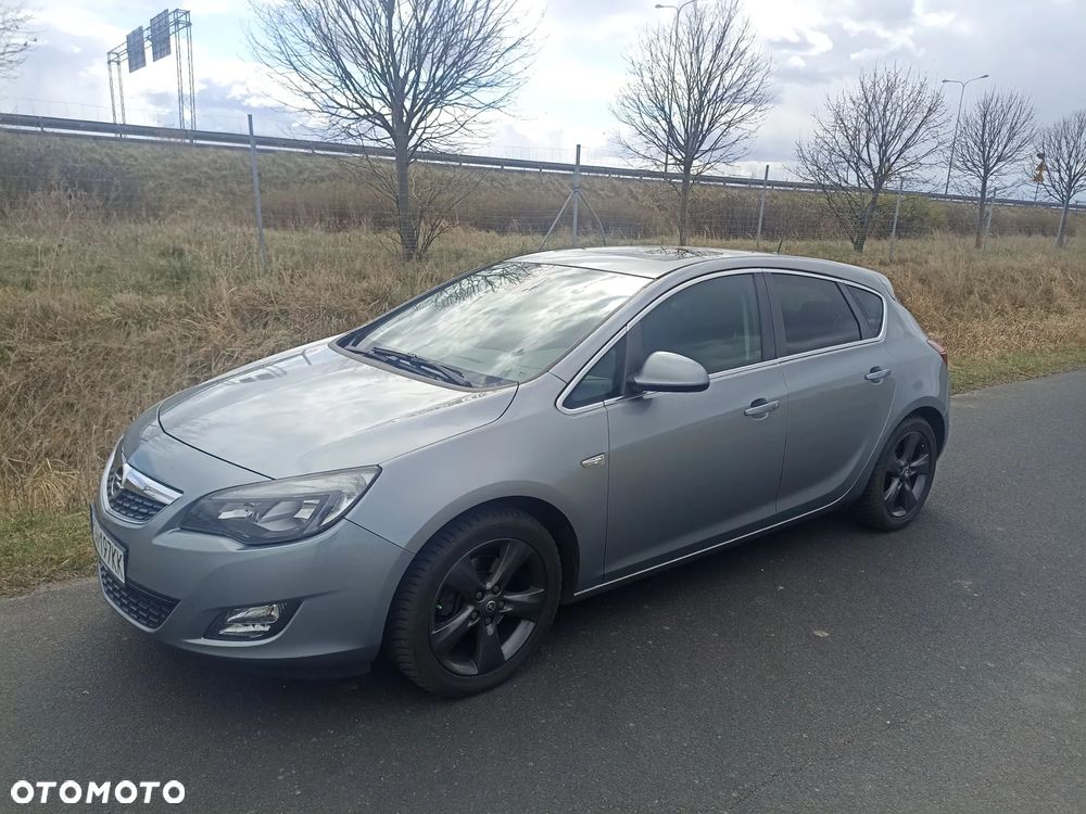 Opel Astra - 2