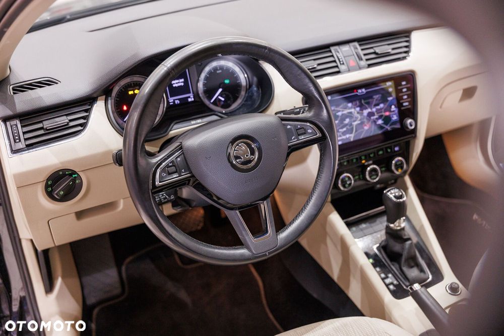 Skoda Octavia 1.4 TSI Style DSG - 35