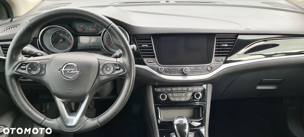 Opel Astra 1.6 Turbo Start/Stop Innovation - 24