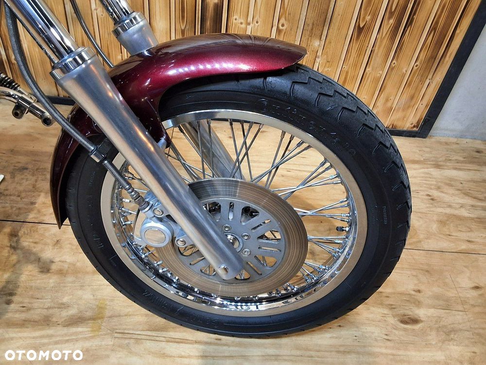 Suzuki Intruder - 17