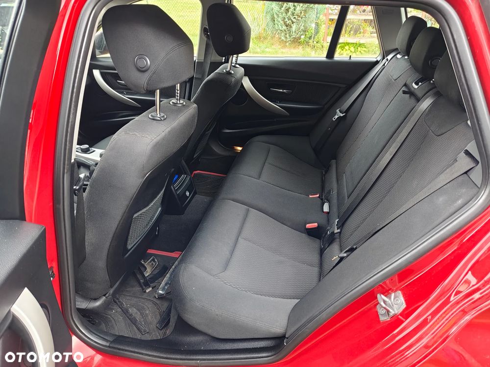 BMW Seria 3 318d - 2
