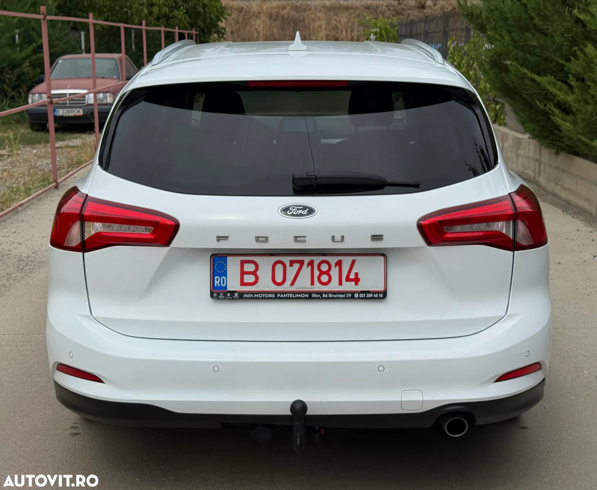 Ford Focus 1.0 EcoBoost Trend Edition - 32