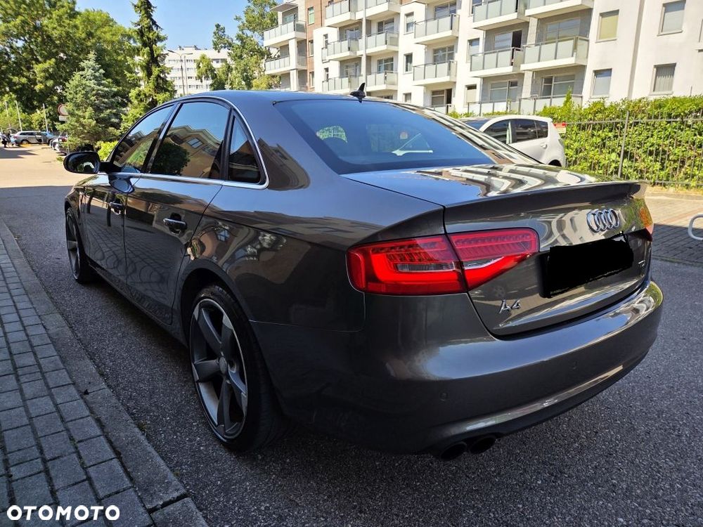 Audi A4 Limousine 2.0 TDI - 5
