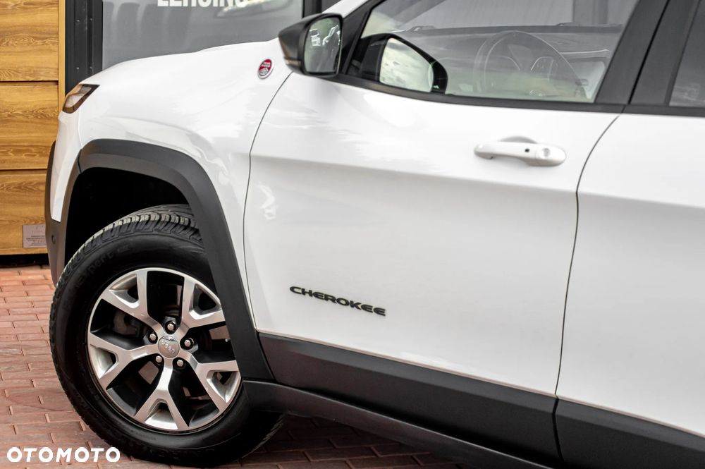 Jeep Cherokee 3.2 V6 Pentastar Active Drive Lock Autom Trailhawk - 7
