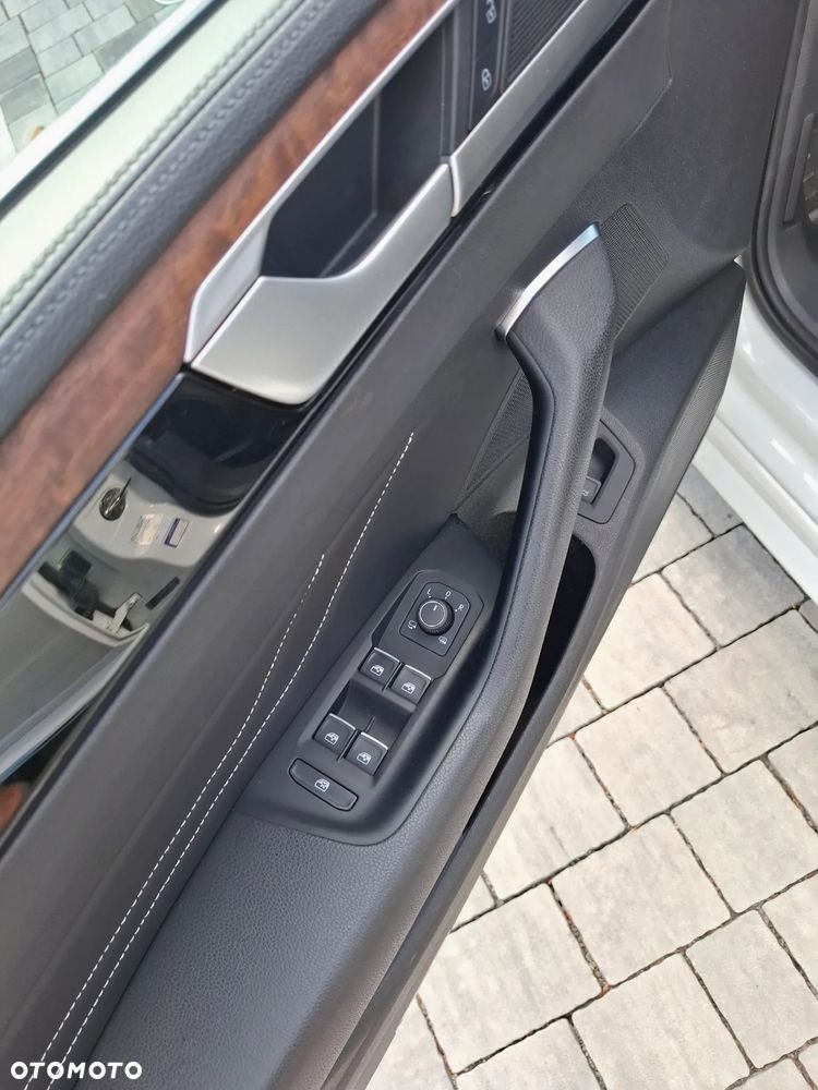 Volkswagen Arteon 2.0 TDI SCR DSG Elegance - 11
