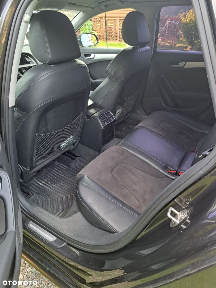 Audi A4 Avant 2.0 TDI Quattro - 10