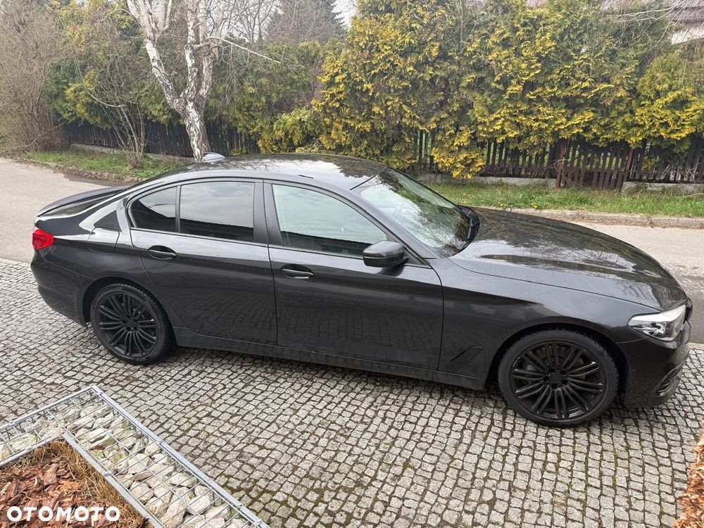 BMW Seria 5 530d Sport Line - 5