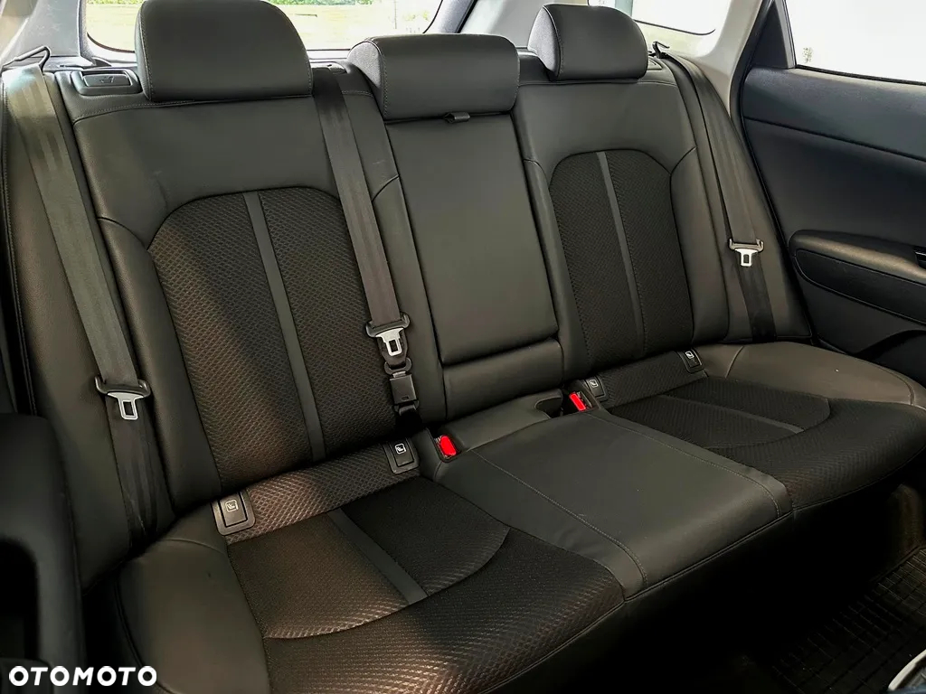 Kia Optima 1.6 T-GDI L DCT - 28