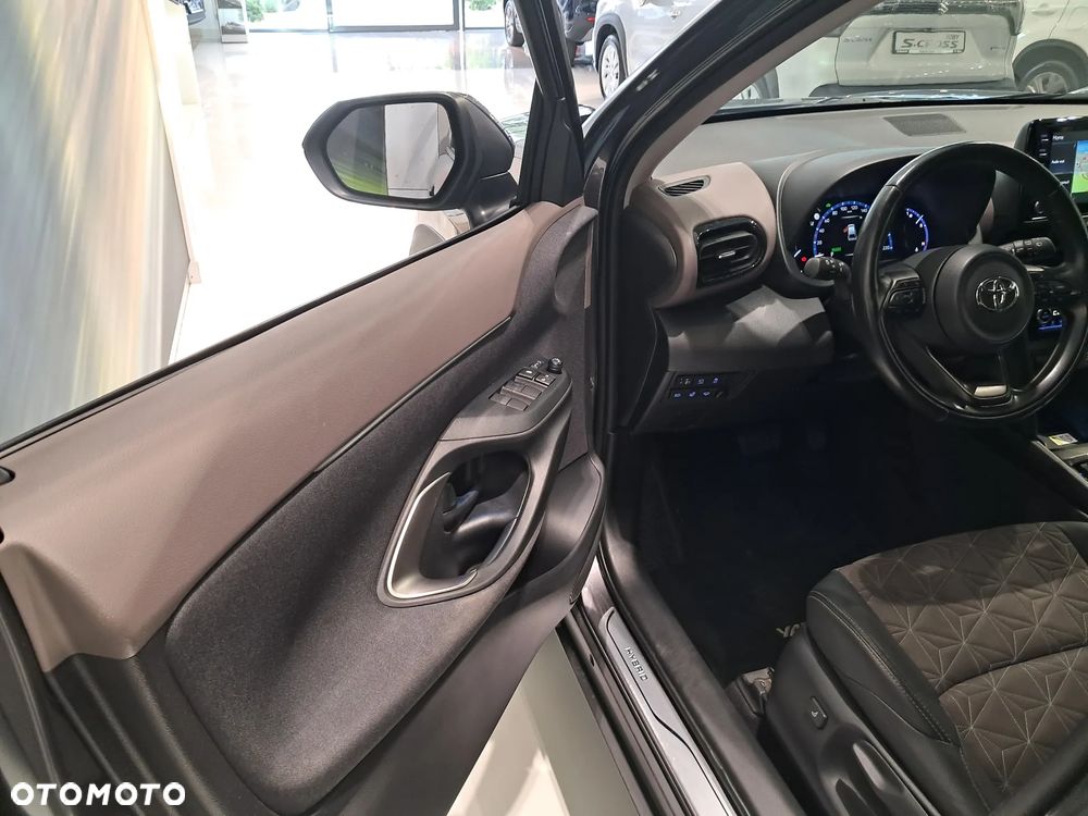 Toyota Yaris Cross Hybrid 1.5 Adventure - 9