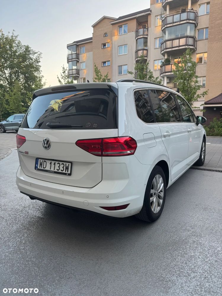 Volkswagen Touran 1.6 TDI SCR (BlueMotion Technology) DSG Comfortline - 6