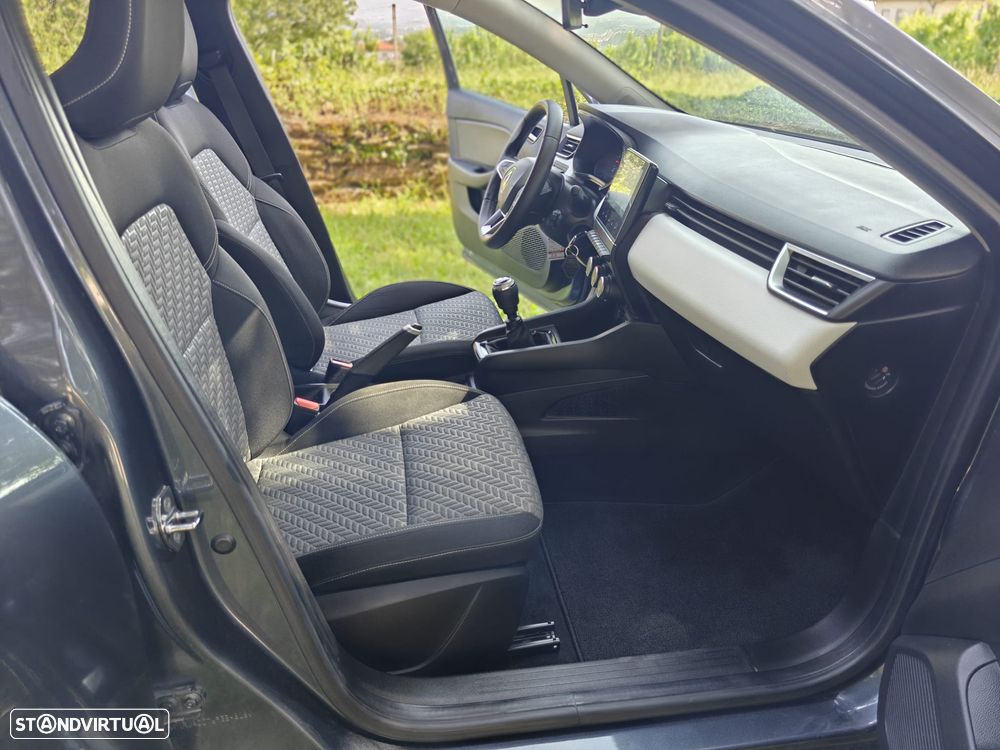 Renault Clio 1.0 TCe Techno - 18