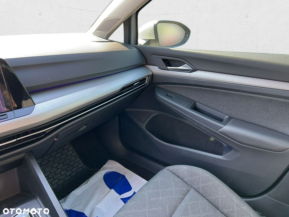 Volkswagen Golf - 15