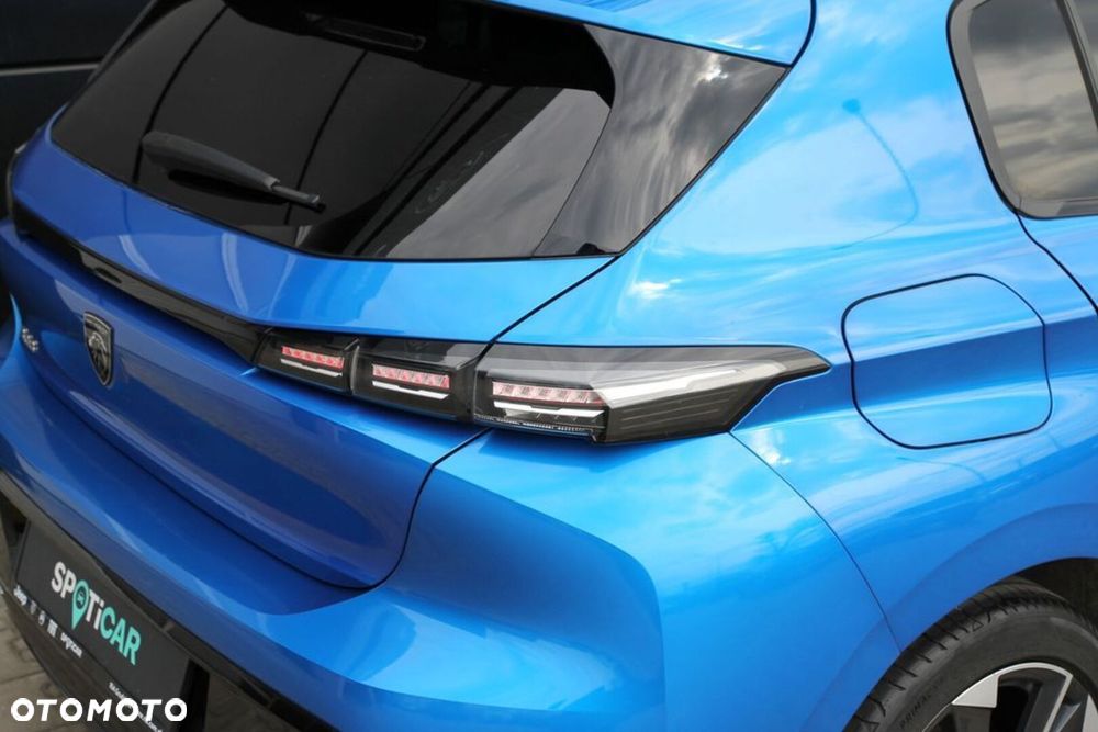 Peugeot 308 1.2 PureTech Allure Pack S&S EAT8 - 32