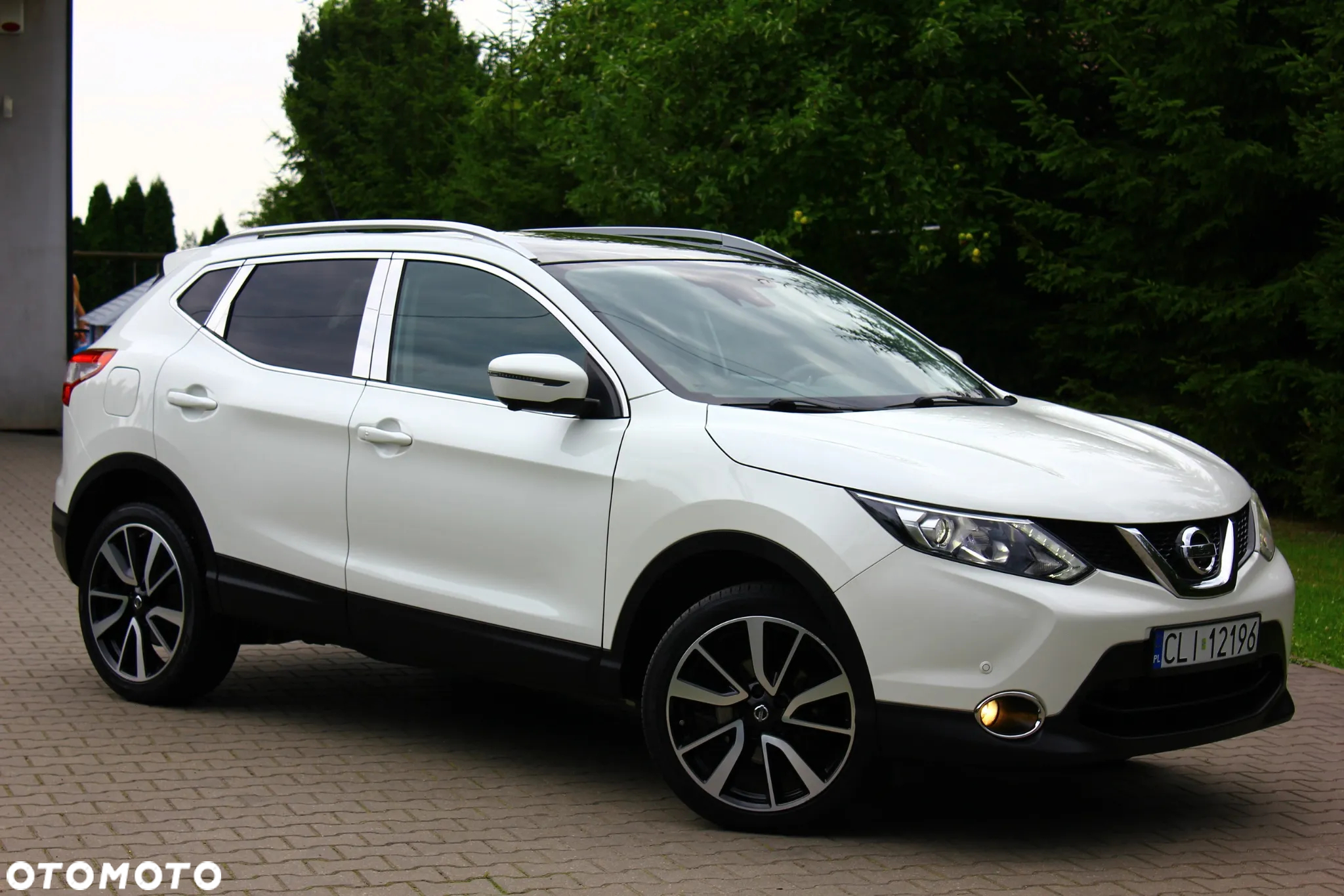 Nissan Qashqai 1.6 DIG-T Tekna - 4